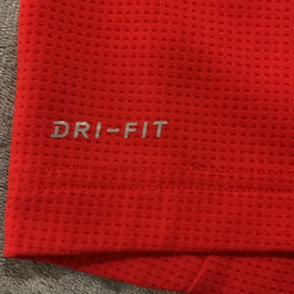 WIN Nike long sleeve shirt with hood. Dri fit. - Picture 3 of 3